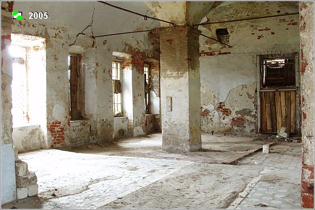Церковь Михаила Архангела, Юрково (Юрьев-Польский район, Владимирская область). интерьер и убранство, Интерьер трапезной