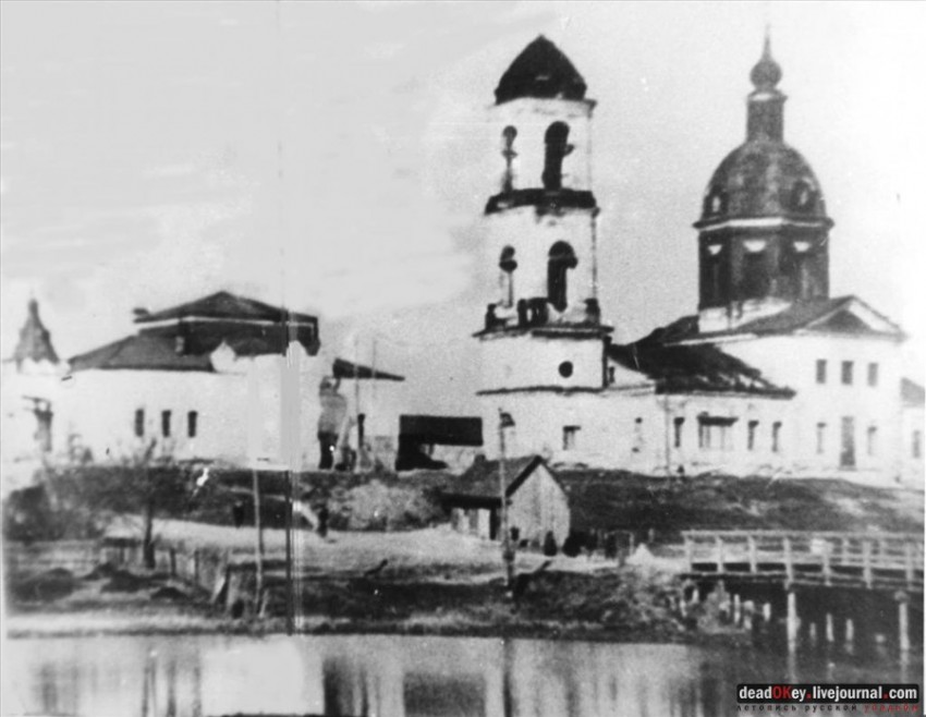Сима. Церковь Димитрия Солунского. архивная фотография, Фото с сайта http://deadokey.livejournal.com/72497.html