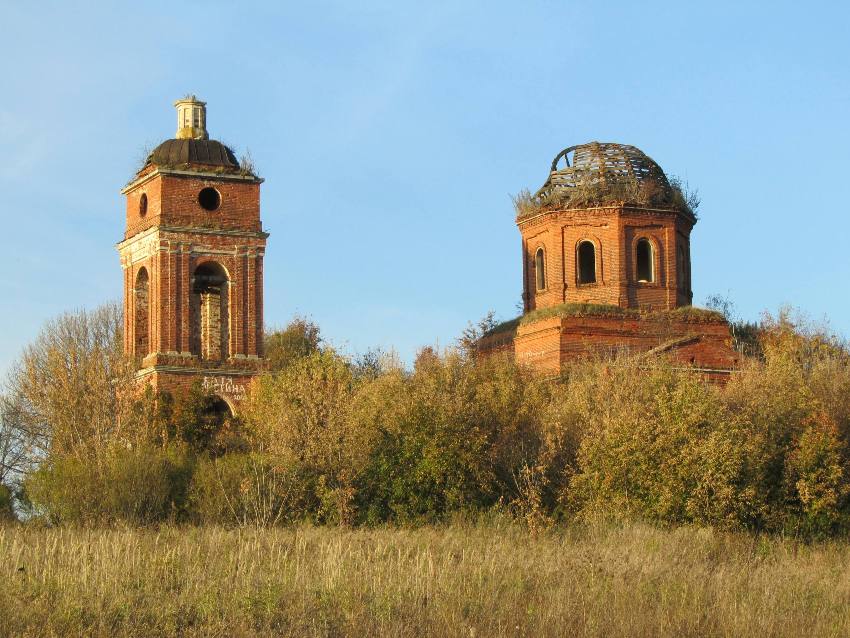 Церковь Николая Чудотворца, Изволь (Алексинский район и пос. Новогуровский, Тульская область). фасады, вид с юга