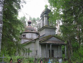 Игнашевская (Малая Шалга). Церковь Смоленской иконы Божией Матери