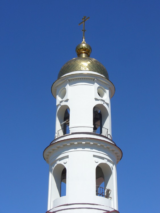 Церковь Рождества Иоанна Предтечи, Ключищи (Верхнеуслонский район, Республика Татарстан). архитектурные детали, Верхняя часть колокольни с двумя ярусами звона