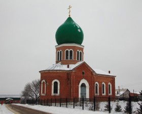 Брусяны. Церковь Космы и Дамиана