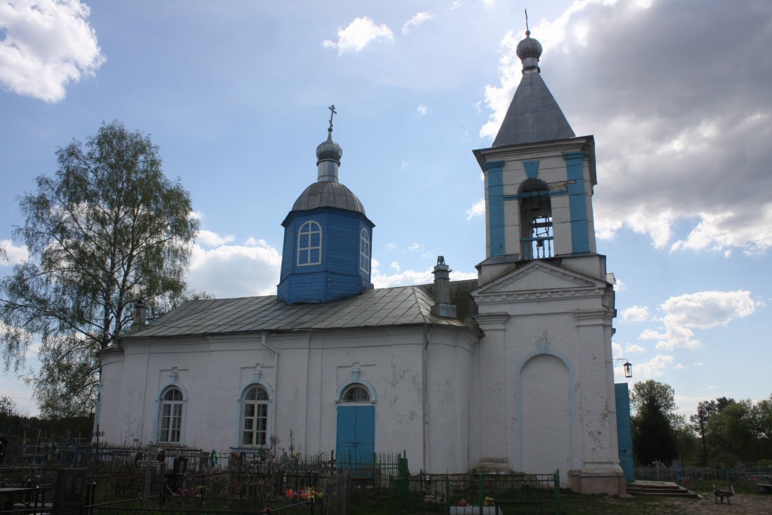 Церковь Успения Пресвятой Богородицы, Молочково (Солецкий район, Новгородская область). фасады