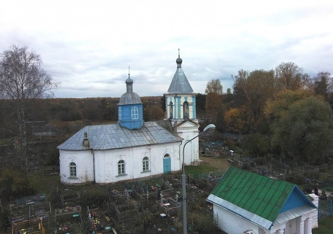 Молочково. Церковь Успения Пресвятой Богородицы. фасады