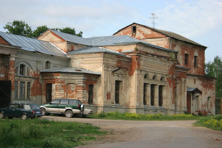 Калуга. Калужской иконы Божией Матери женский монастырь. Церковь Рождества Пресвятой Богородицы на Калужке. фасады