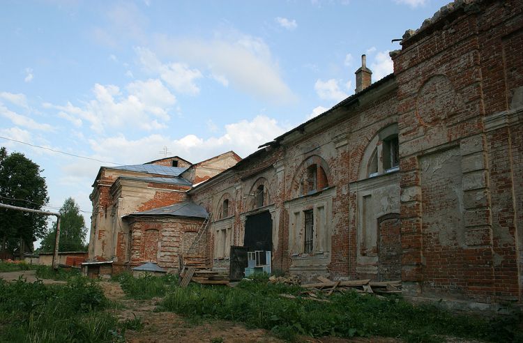 Калуга. Калужской иконы Божией Матери женский монастырь. Церковь Рождества Пресвятой Богородицы на Калужке. архитектурные детали