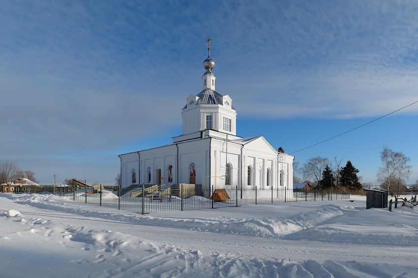 Фёдоровское, посёлок. Церковь Троицы Живоначальной. фасады, юго-запад