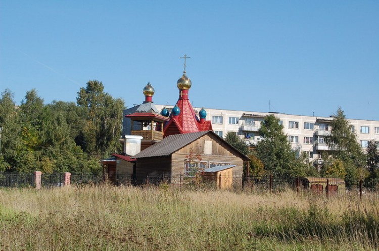 Домодедово. Церковь Державной иконы Божией Матери в Вострякове. общий вид в ландшафте