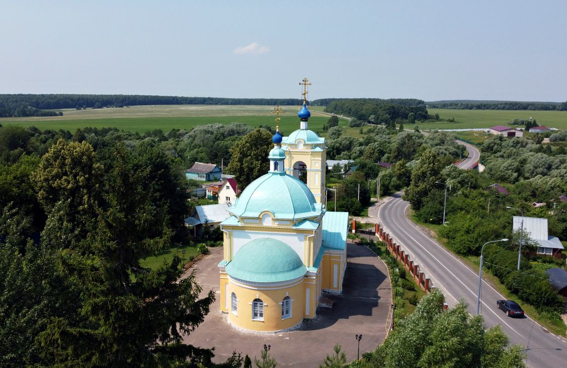Кишкино. Церковь Сергия Радонежского. общий вид в ландшафте