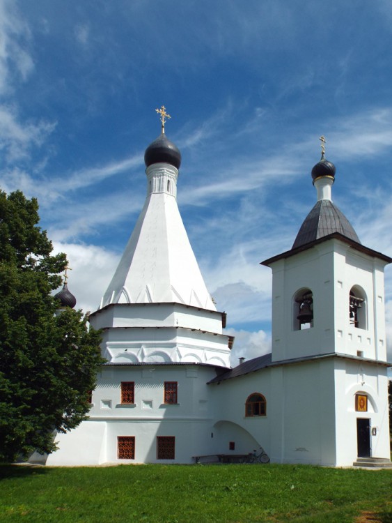 Городня. Церковь Воскресения Христова. фасады