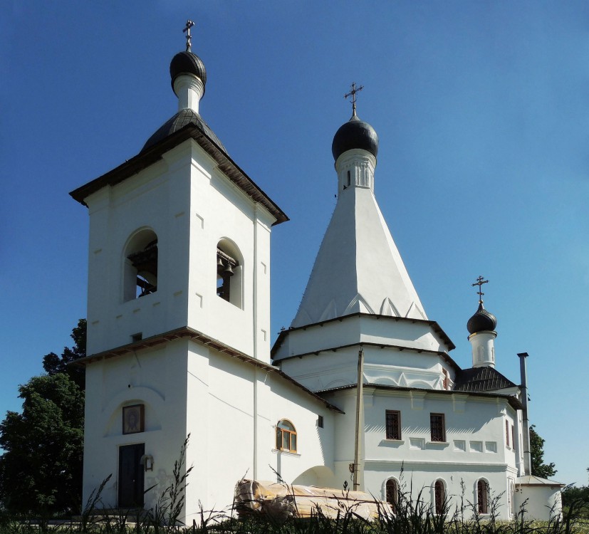 Городня. Церковь Воскресения Христова. фасады