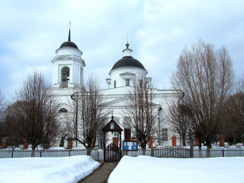 Церковь Михаила Архангела, Михайловское (Домодедовский городской округ, Московская область). фасады, вид с юга