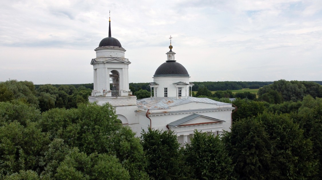 Михайловское. Церковь Михаила Архангела. архитектурные детали