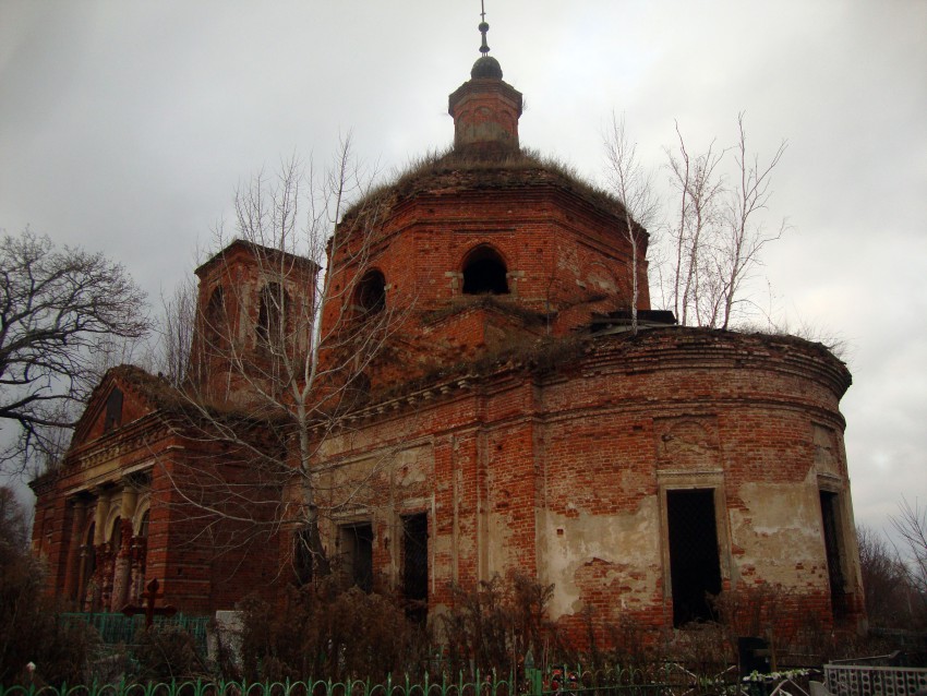 Крапивна. Церковь Всех Святых. фасады