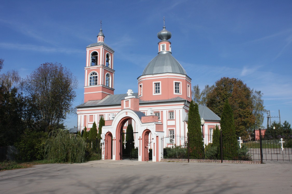 Тросна. Церковь Параскевы Пятницы. фасады