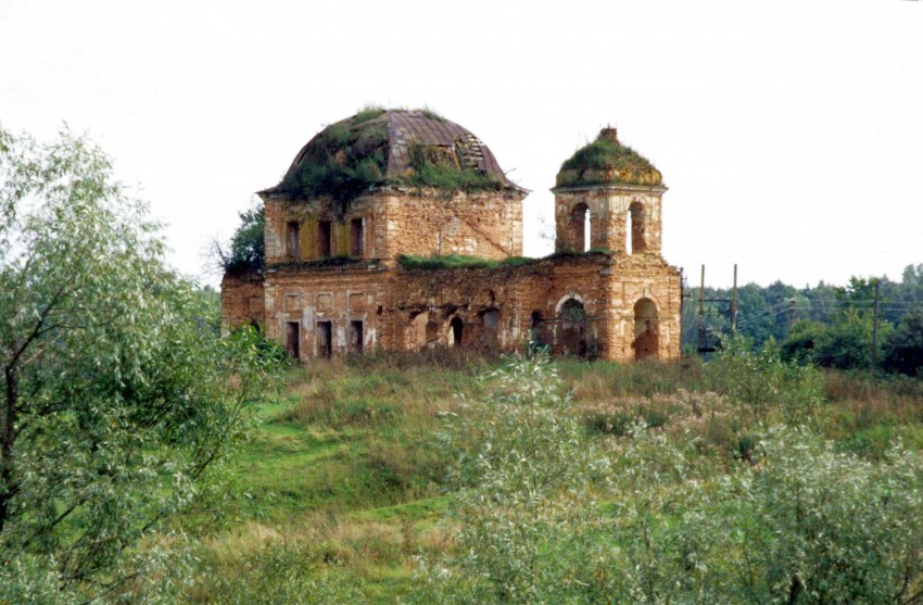 Церковь Воскресения Христова, Супруты (Щёкинский район, Тульская область). фасады