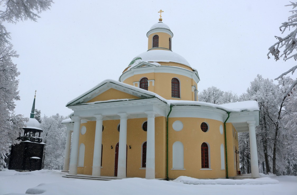 Одинцово-Вахромеево. Церковь Михаила Архангела. фасады