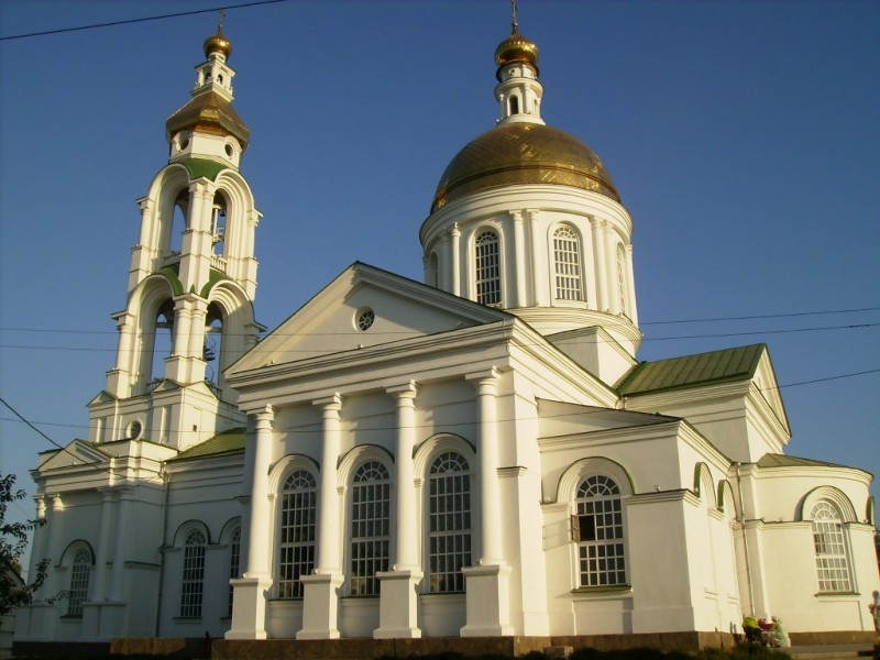 Церковь Преполовения Пятидесятницы (новая), Ростов-на-Дону (Ростов-на-Дону, город, Ростовская область). фасады, Южная  сторона  храма
