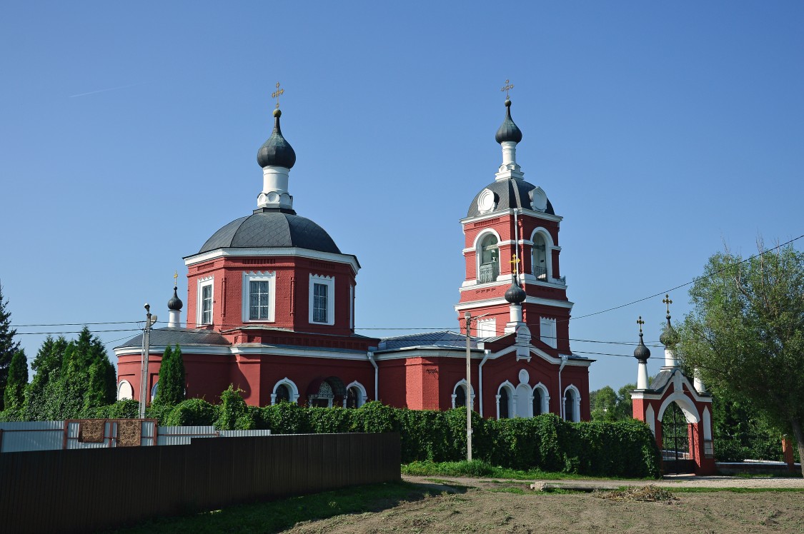 Церковь Воздвижения Креста Господня, Юсупово (Домодедовский городской округ, Московская область). фасады