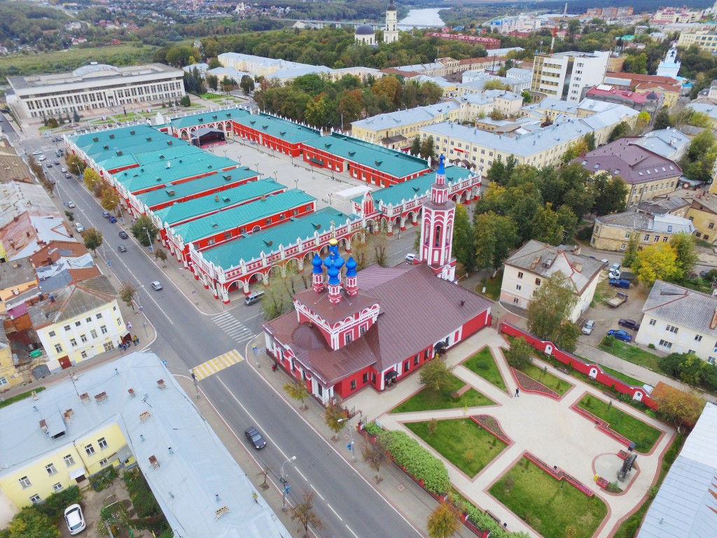 Калуга. Церковь Рождества Пресвятой Богородицы. общий вид в ландшафте, Вид с северо-востока, фото с квадрокоптера