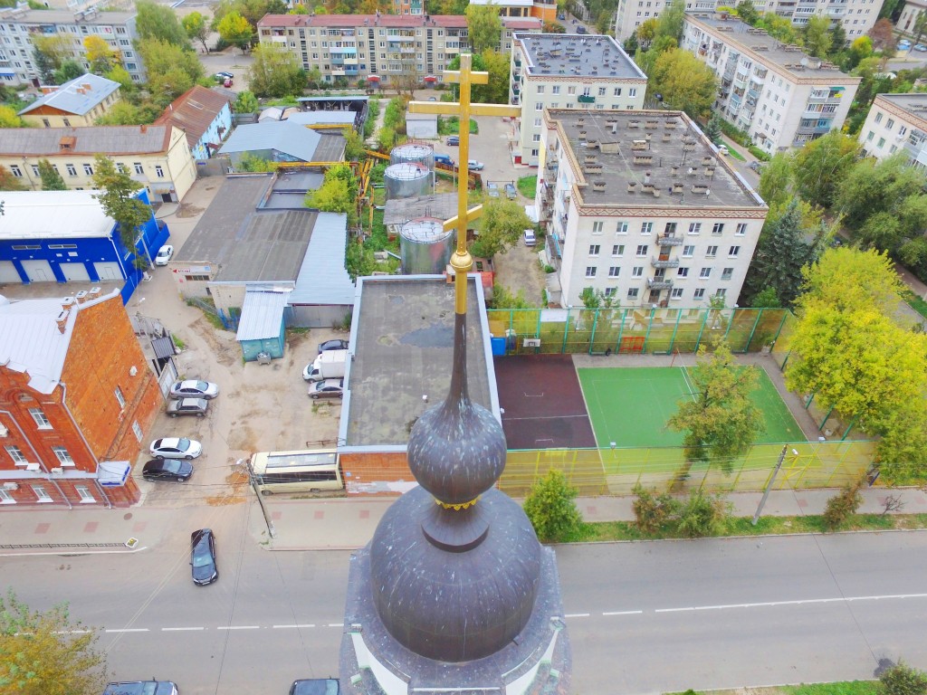 Калуга. Церковь Василия Блаженного. архитектурные детали, Завершение колокольни храма, фото с квадрокоптера