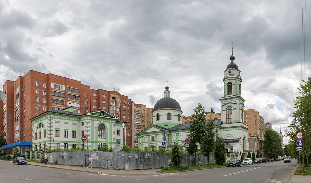 Калуга. Церковь Василия Блаженного. фасады