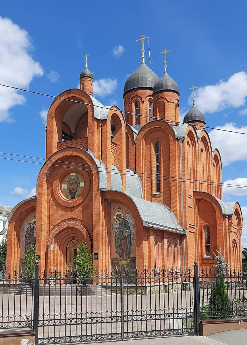 Церковь Преображения Господня Бежице (новая), Брянск (Брянск, город, Брянская область). фасады