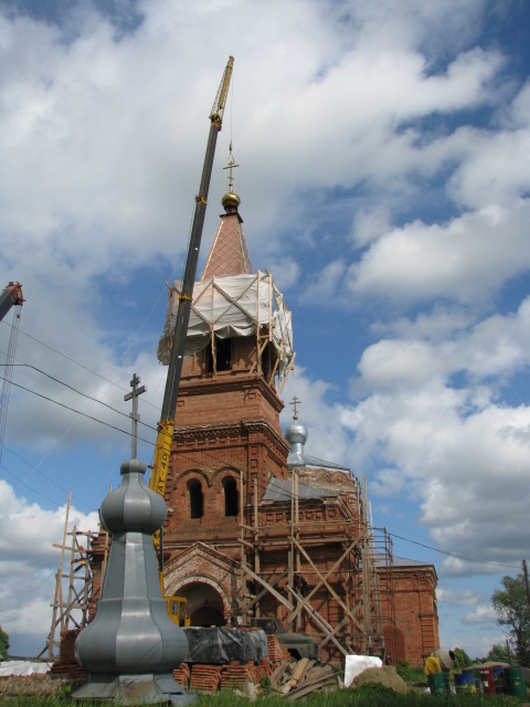 Церковь Николая Чудотворца, Фоминичи (Кировский район, Калужская область). фасады, лето 2010