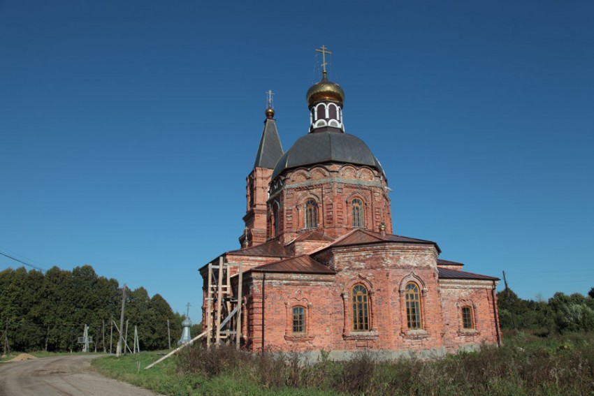 Церковь Николая Чудотворца, Фоминичи (Кировский район, Калужская область). фасады