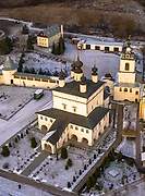 Ступино. Троицкий Белопесоцкий монастырь. Собор Троицы Живоначальной