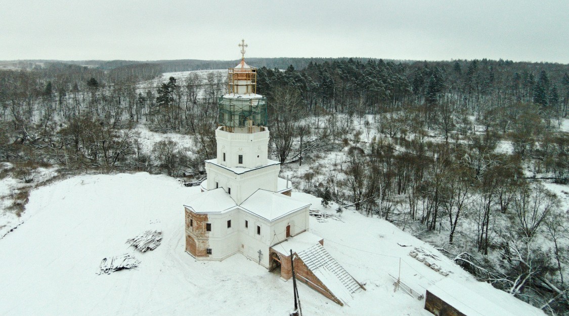 Церковь Вознесения Господня, Сенницы 2-е (Озёрский городской округ, Московская область). общий вид в ландшафте