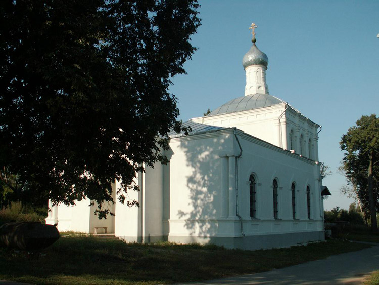Церковь Успения Пресвятой Богородицы, Белые Колодези (Озёрский городской округ, Московская область). фасады