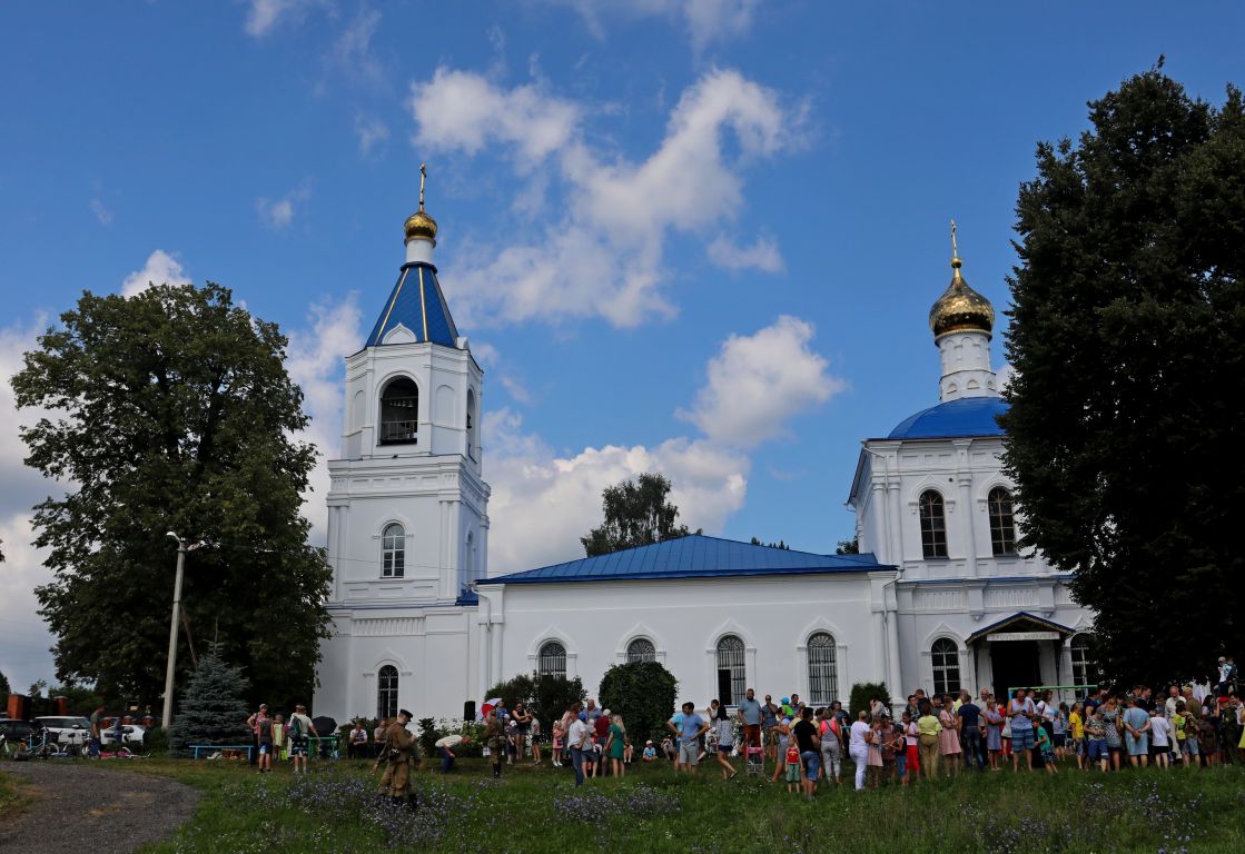 Церковь Успения Пресвятой Богородицы, Белые Колодези (Озёрский городской округ, Московская область). фасады