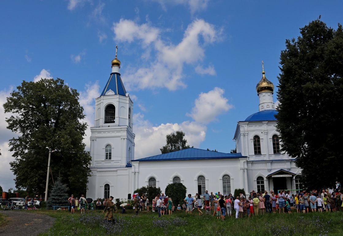 Белые Колодези. Церковь Успения Пресвятой Богородицы. документальные фотографии