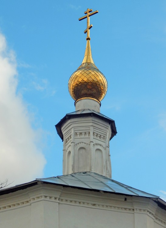 Церковь Илии Пророка, Золоторучье (Угличский район, Ярославская область). архитектурные детали