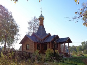 Шалово. Церковь Тихвинской иконы Божией Матери