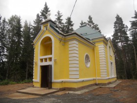 Вёдрово. Церковь Троицы Живоначальной