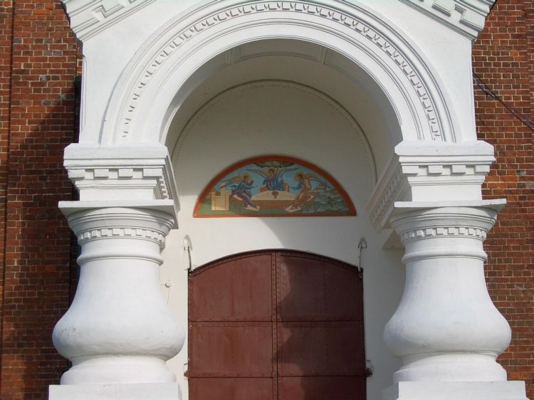 Церковь Троицы Живоначальной (новая), Безводное (Кстовский район, Нижегородская область). архитектурные детали