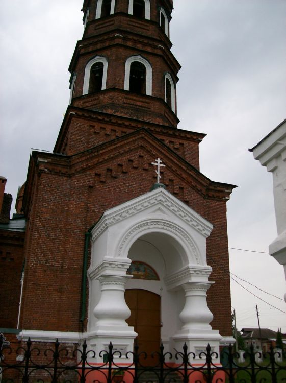 Церковь Троицы Живоначальной (новая), Безводное (Кстовский район, Нижегородская область). архитектурные детали