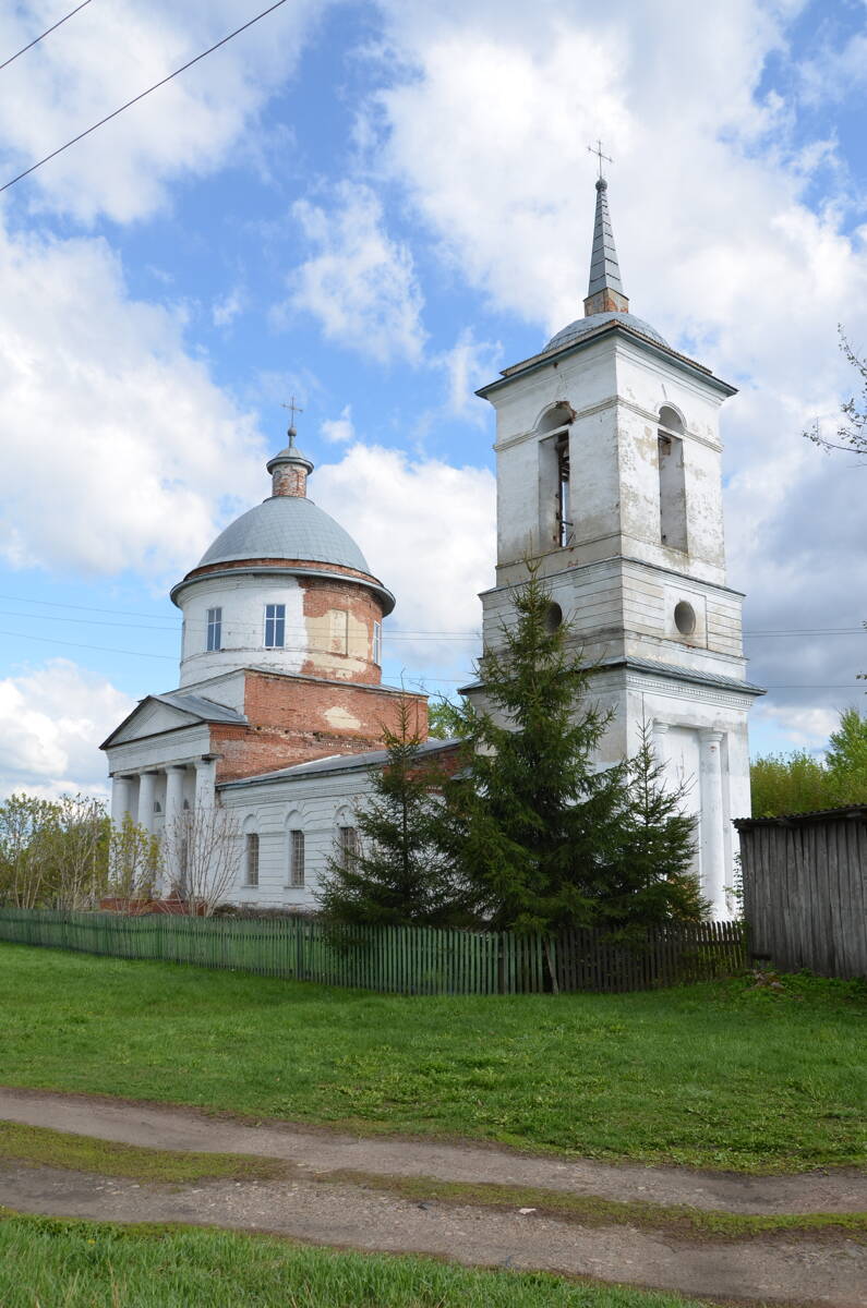 Церковь Космы и Дамиана, Большой Вьяс (Лунинский район, Пензенская область). фасады
