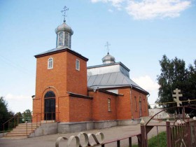 Ушинка. Церковь Троицы Живоначальной