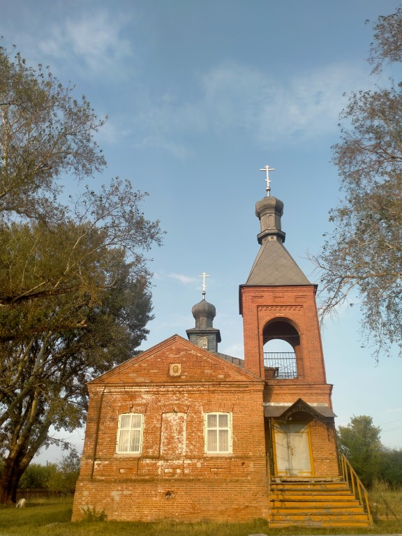 Церковь Покрова Пресвятой Богородицы, Ниловка (Земетчинский район, Пензенская область). фасады