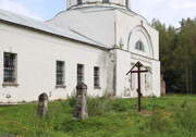 Церковь Рождества Пресвятой Богородицы, Старинные захоронения, поклонный крест около южного фасада<br>, Медуши, урочище, Ковровский район и г. Ковров, Владимирская область