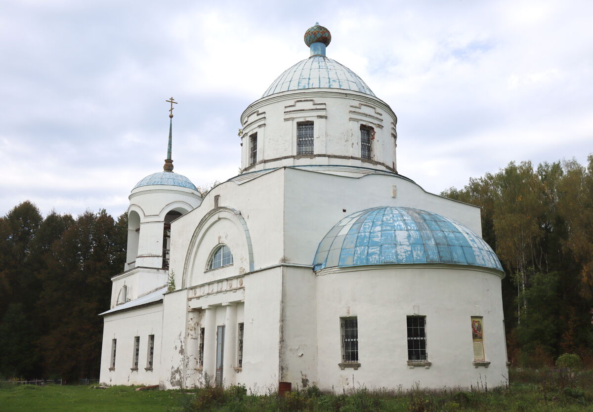 Церковь Рождества Пресвятой Богородицы, Медуши, урочище (Ковровский район и г. Ковров, Владимирская область). фасады, Вид с юго-востока