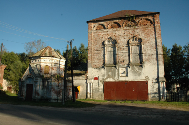 Толбухино. Церковь Троицы Живоначальной. фасады