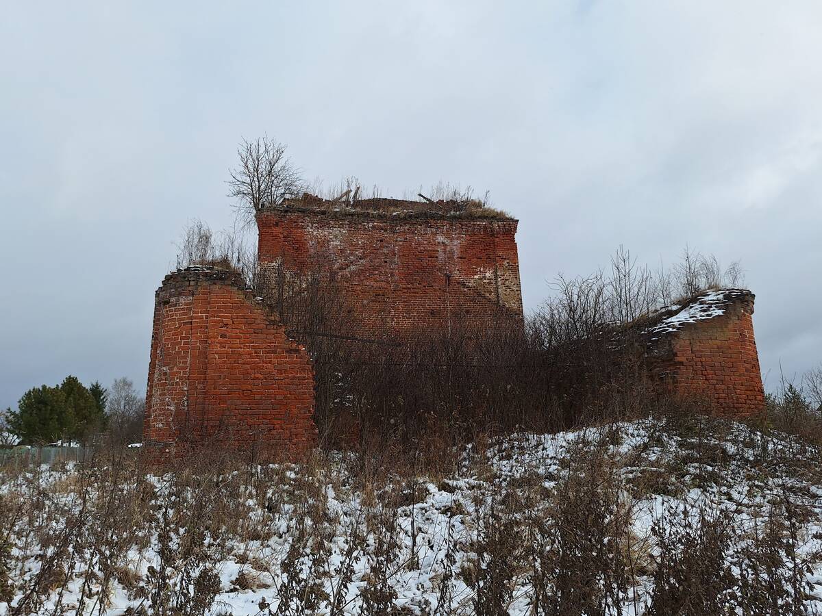 Церковь Казанской иконы Божией Матери и Илии Пророка, Раменье (Ярославский район, Ярославская область). фасады