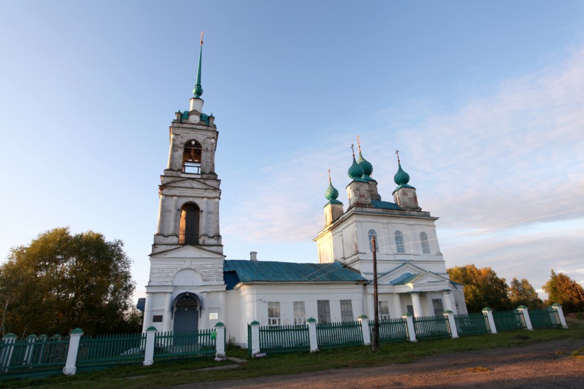 Давыдово. Церковь Рождества Христова. фасады