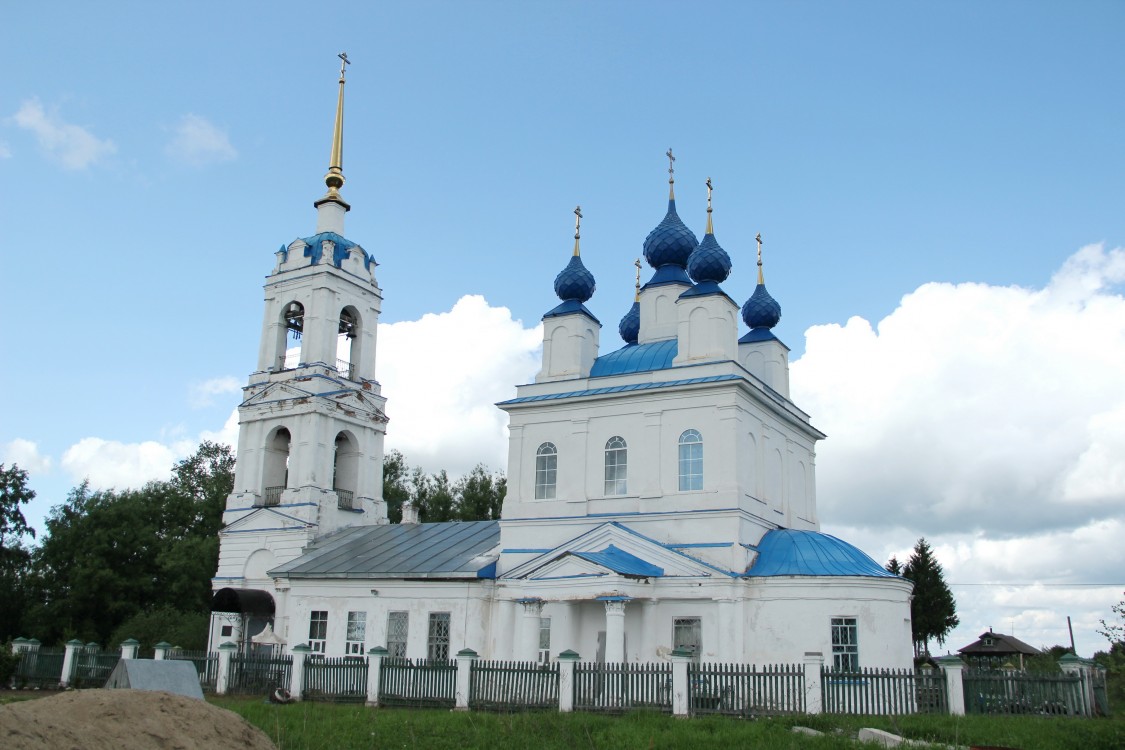 Давыдово. Церковь Рождества Христова. фасады