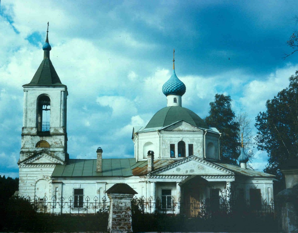 Церковь Воскресения Христова, Глазово (Даниловский район, Ярославская область). фасады