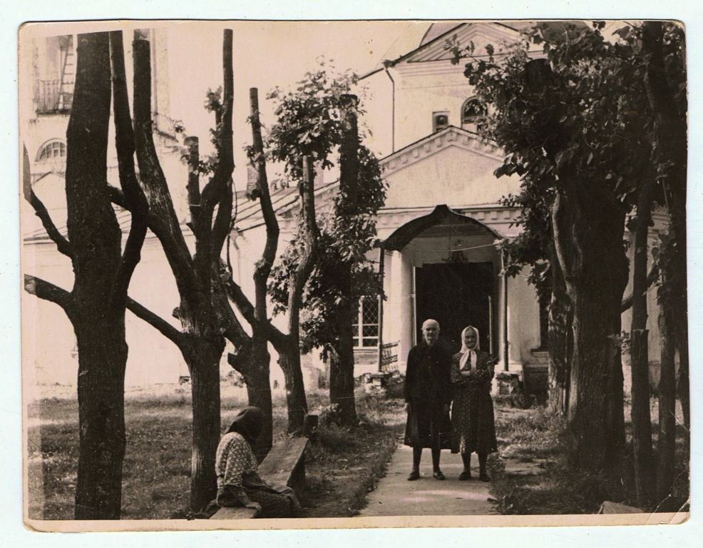 Церковь Воскресения Христова, Глазово (Даниловский район, Ярославская область). архивная фотография, Боковой фасад. Частная коллекция. Фото 1970-х годов